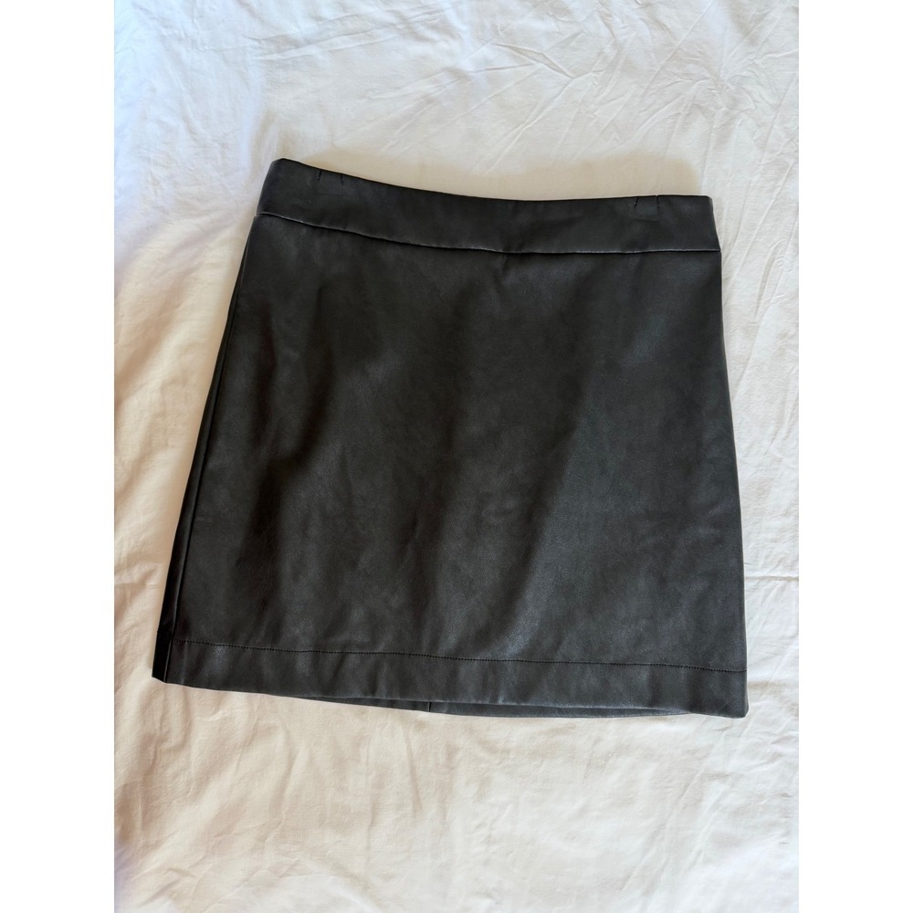 J.Crew Black Faux Leather Mini Skirt Size 10 Zip Back A-Line moto dark academia